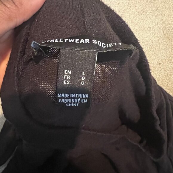 Turtle Neck - Black - Large - Picture 3 of 4